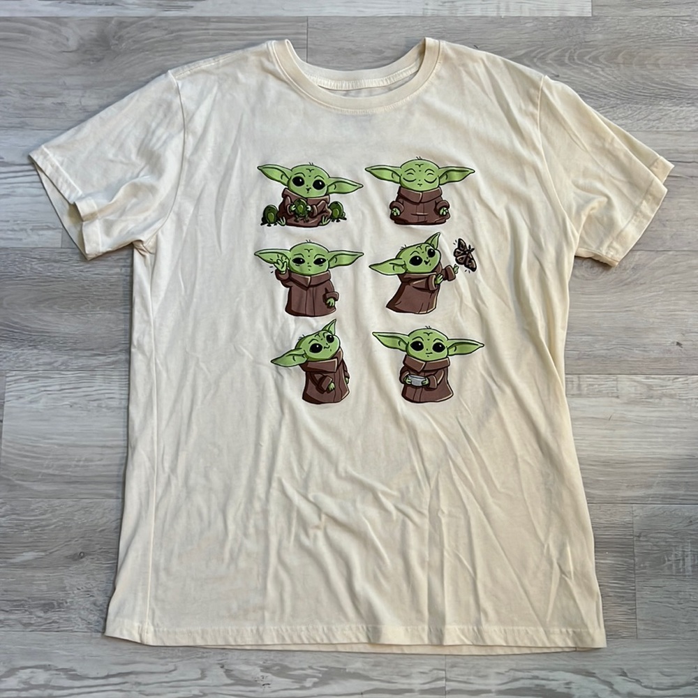 Star Wars Baby Yoda Different Poses Women’s T-shirt